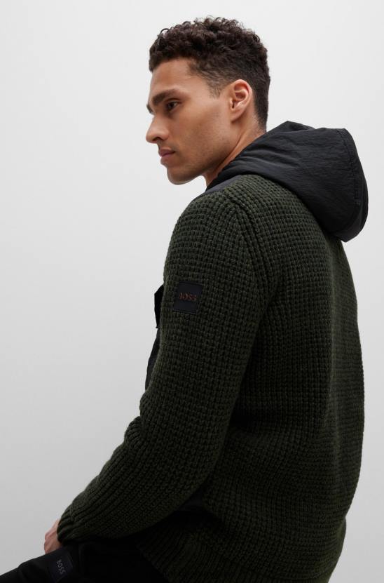 Hugo Boss hugo hibrid kabát normál szabásban, fekete szilikon logóval 80P61575 fekete