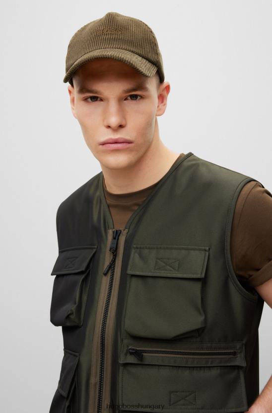 Hugo Boss sötétzöld hugo vízlepergető, karcsúsított, logós folttal 80P62750 sötétzöld