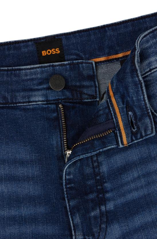 Hugo Boss hugo laza szabású farmer kék-fekete komfort-sztreccs farmerkék színben 80P61062 kék