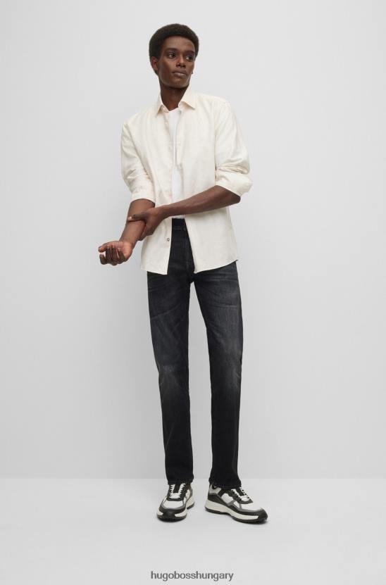 Hugo Boss normál szabású farmer fekete szupersztreccs farmer hugo sötétszürke színben 80P61161 sötétszürke