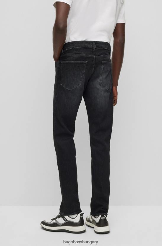 Hugo Boss normál szabású farmer fekete szupersztreccs farmer hugo sötétszürke színben 80P61161 sötétszürke