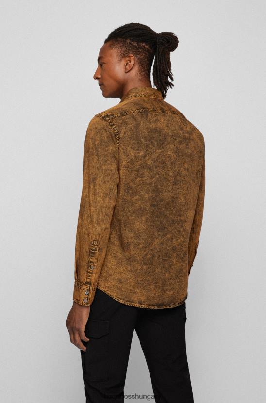 Hugo Boss normál szabású ing hugo barnára festett tiszta pamut farmerből 80P64076 barna