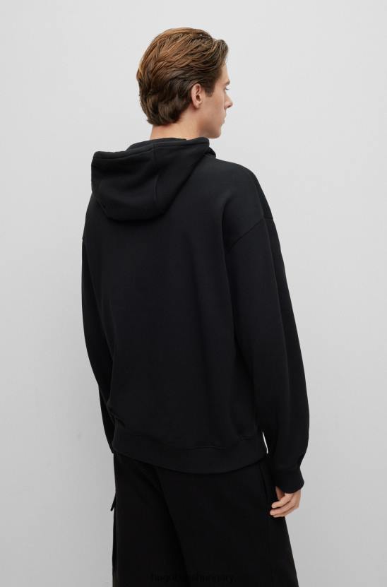 Hugo Boss laza szabású kapucnis lógrafikával és márkás fekete hugóval 80P64422 fekete