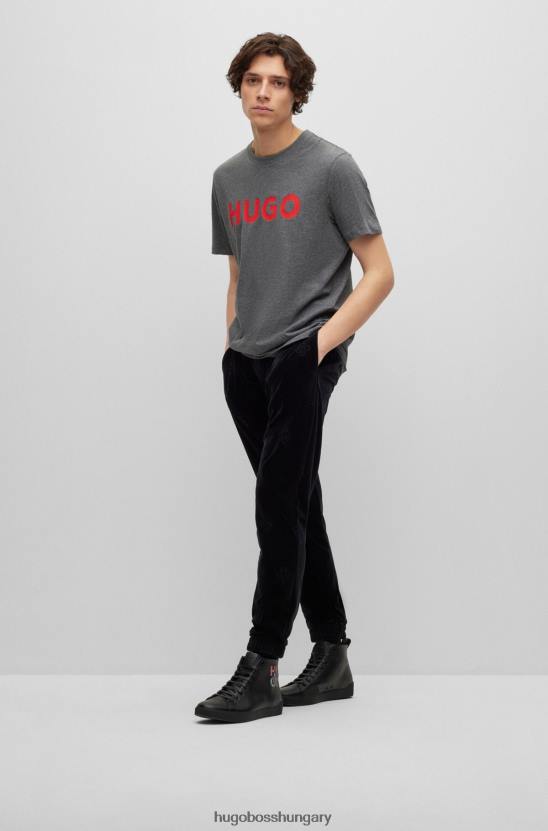 Hugo Boss pamutdzsörzé normál szabású póló kontraszt logóval, sötétszürke hugo 80P62172 sötétszürke