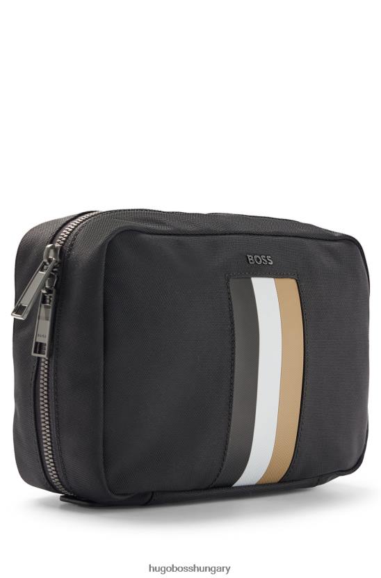 Hugo Boss hugo fekete cipzáras mosótáska újrahasznosított anyagból, jellegzetes csíkkal 80P65613 fekete