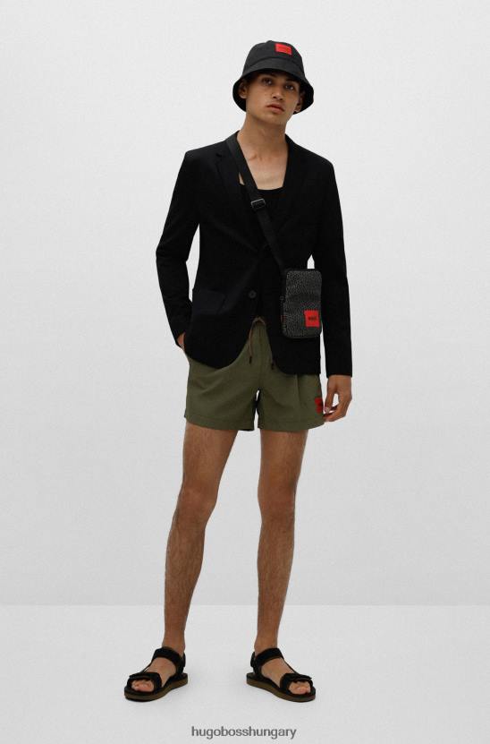 Hugo Boss mintás logóval nyomtatott riportertáska piros hugo márkás címkével 80P65428 mintás